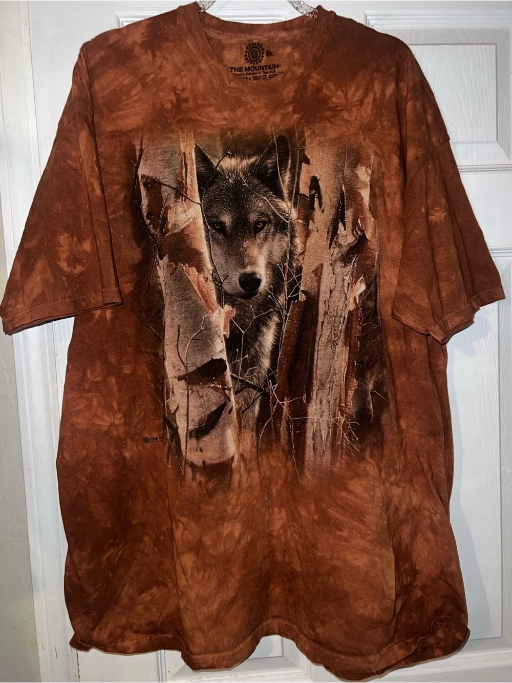 The mountain wolf tshirt men size 3x
